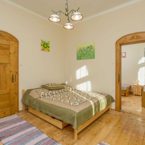 Apartman pro 6 os. se 2 ložnicemi na přízemí 