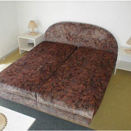 Pokoj se sprchou  pro 4 os.