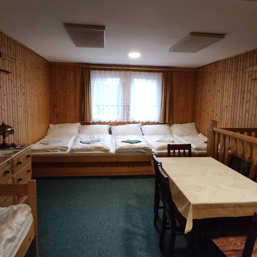Apartment for 6 Persons with Shower and Kitchenette