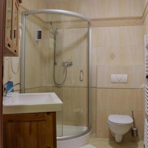Air Conditioned Apartment for 2 Persons with Shower (extra bed available)