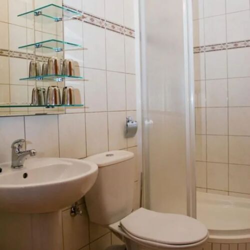 Double Room with Shower