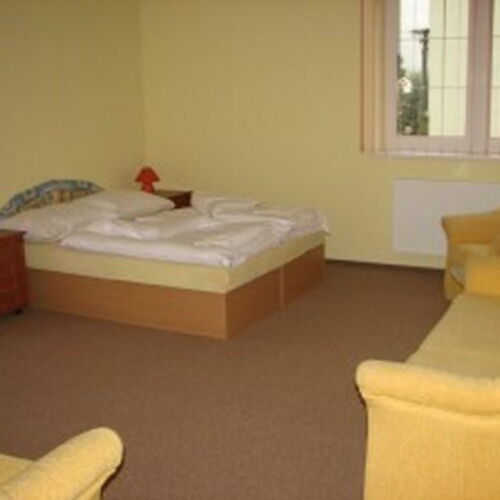 Pokoj se sprchou s balkónem pro 2 os.