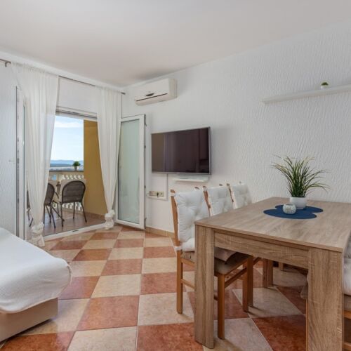 Sea View Privilege 2-Room Apartment for 4 Persons (extra bed available)