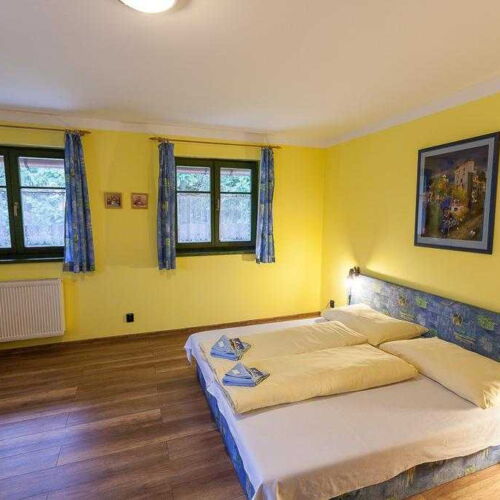 Pokoj se sprchou  pro 6 os.