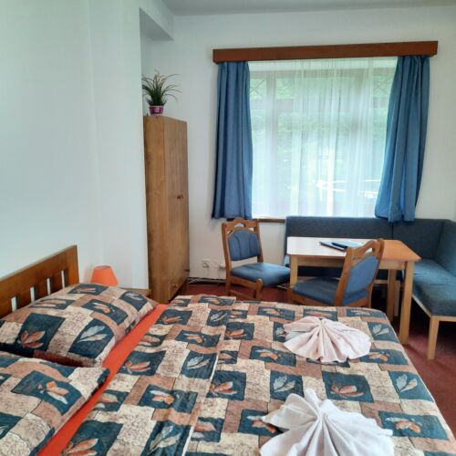 Apartman se sprchou s vlastní kuchyňkou pro 6 os. se 2 ložnicemi