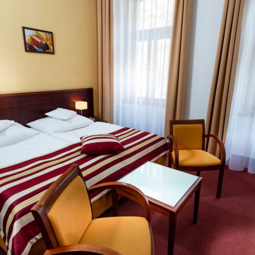 Pokoj se sprchou s klimatizací pro 3 os.