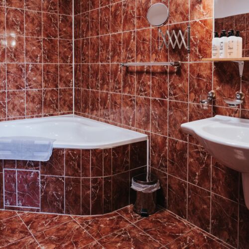 Apartament superior cu duș pentru 2 pers.