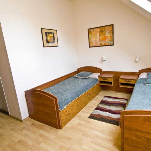 Camera single cu duș