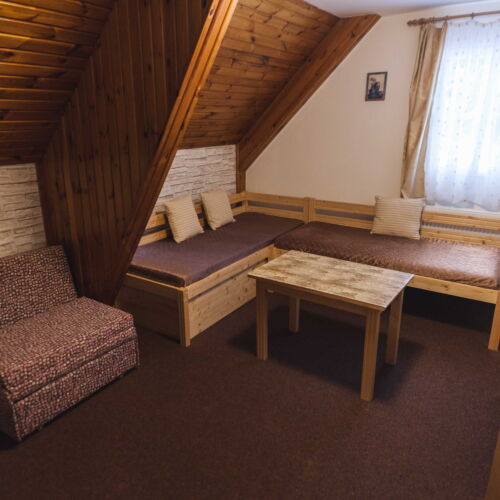 Apartament 5-osobowy z prysznicem z aneksem kuchennym