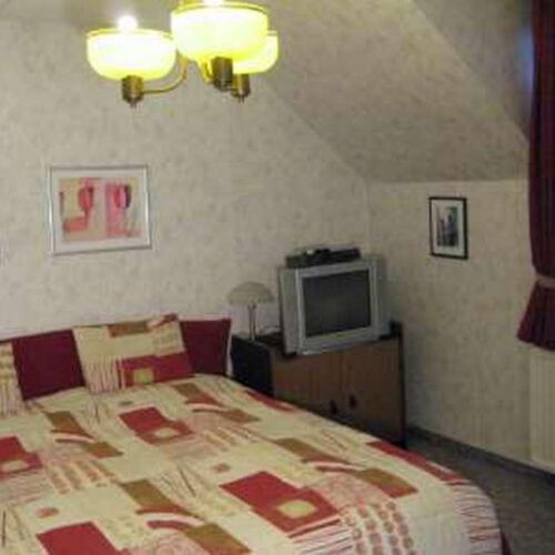 Pokoj se sprchou  pro 3 os.