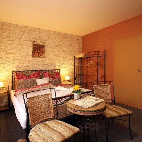 Pokoj se sprchou  pro 3 os.