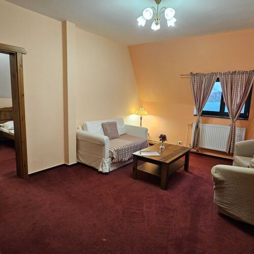 Economy Upstairs Triple Room