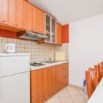 Emeleti légkondicionált 4 fős apartman 2 hálótérrel