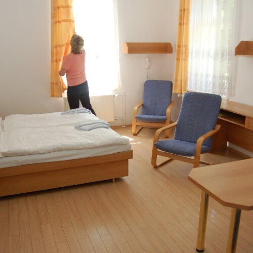 Standard Pokoj se sprchou pro 2 os.