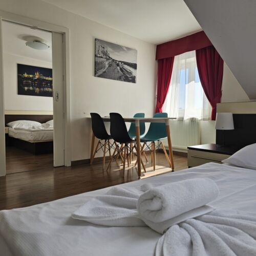 2-Room Apartment for 4 Persons with Shower and Kitchenette