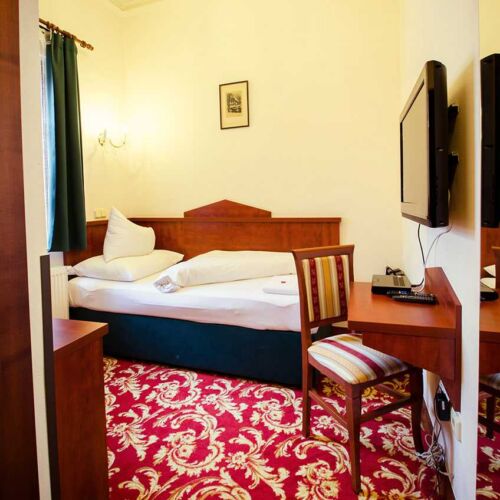 Deluxe Single Room with Shower