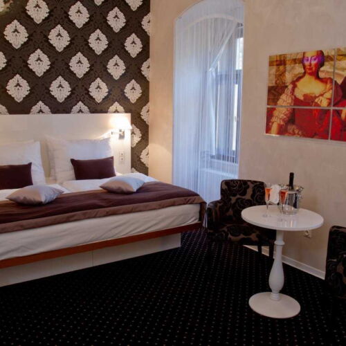 Camera  twin cu aer condiționat