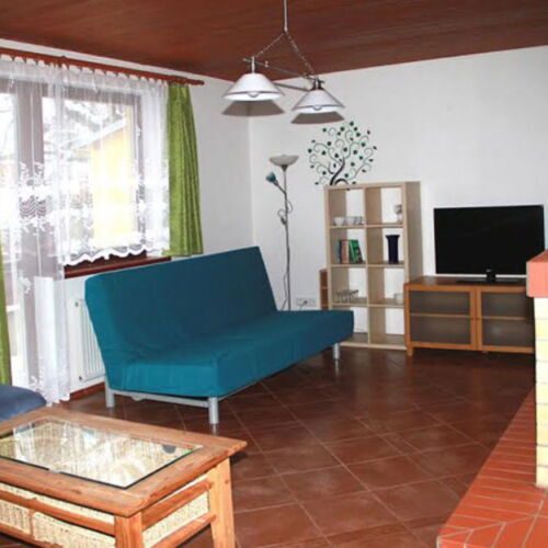 Apartman se sprchou s privátní koupelnou mimo apartmán pro 10 os.