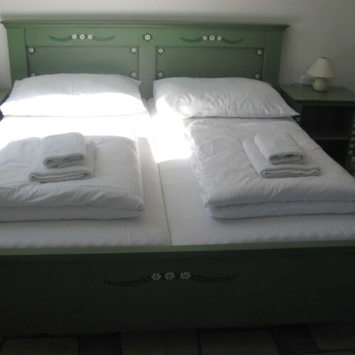 Pokoj se sprchou s klimatizací pro 3 os.