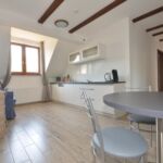 2-Zimmer-Apartment für 4 Personen Obergeschoss mit Eigner Küche (Zusatzbett möglich)