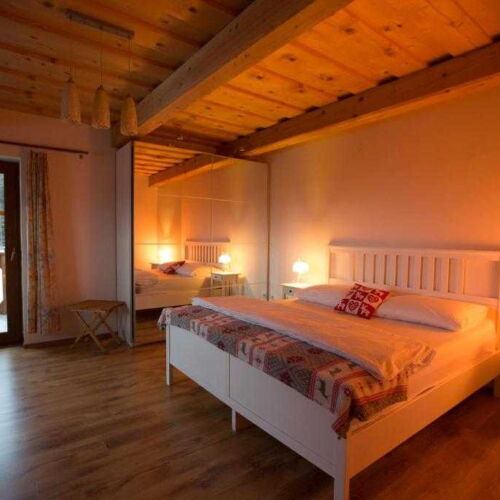 Apartman se sprchou s vlastní kuchyňkou pro 4 os.