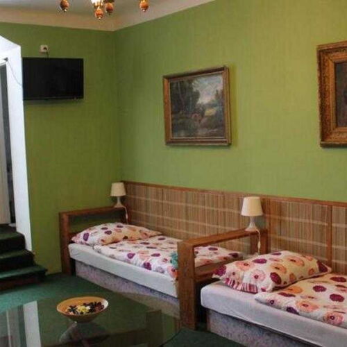 Pokoj se sprchou  pro 4 os. (s možností přistýlky)