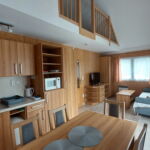 Apartment für 5 Personen mit Dusche und Eigner Küche (Zusatzbett möglich)
