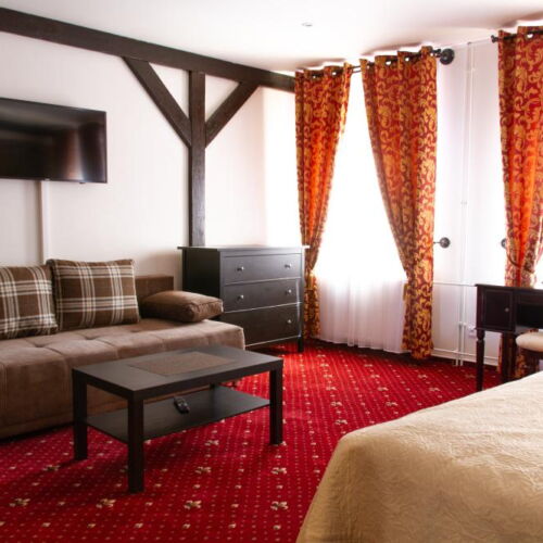 Pokój 2-osobowy z prysznicem (możliwa dostawka)