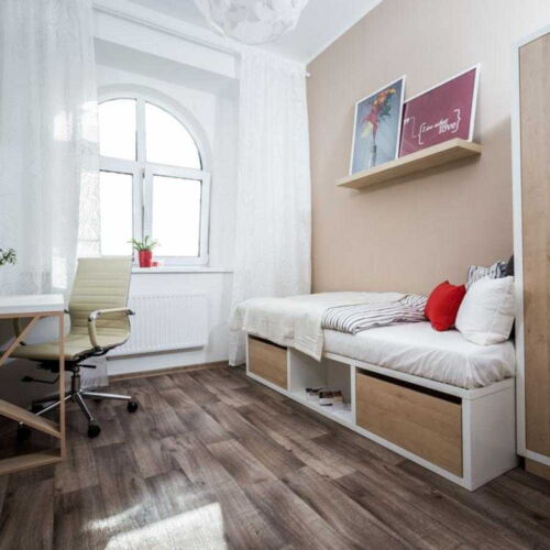 Camera single standard cu duș