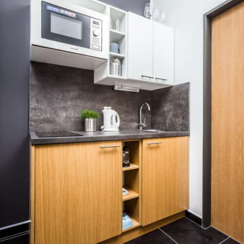 Camera twin standard cu duș