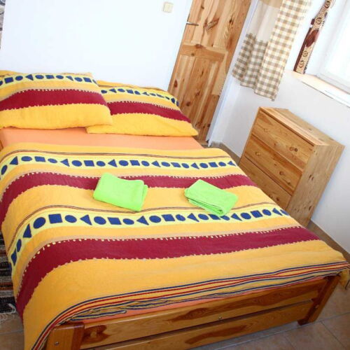 Apartment for 2 Persons with Shower and Kitchenette