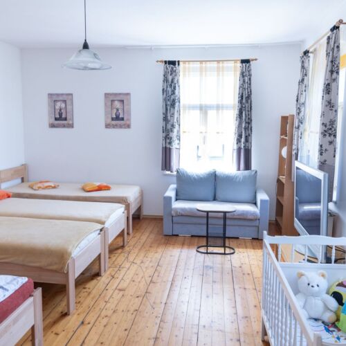 5 Person Room with Shared Bathroom and Shared Kitchenette (extra beds available)