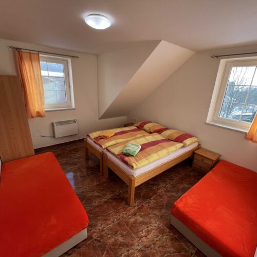 Apartman s vlastní kuchyní pro 8 os. se 3 ložnicemi s výhledem na sjezdovku