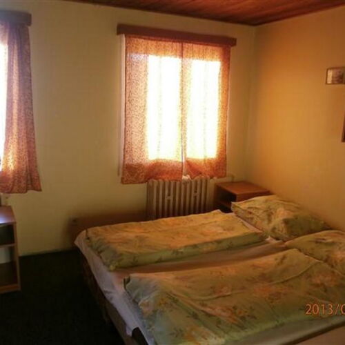 Apartman se sprchou  pro 3 os.