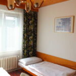 Single Room with Shared Kitchenette