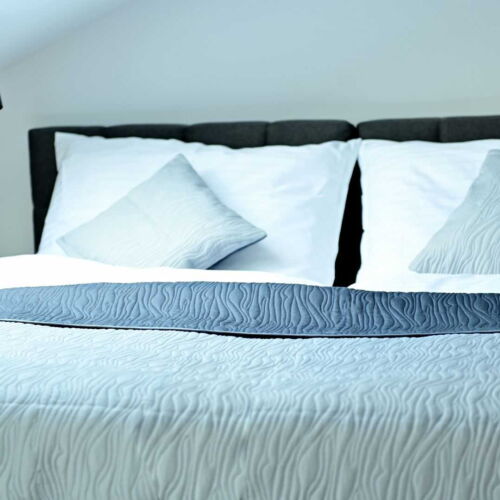 Deluxe Triple Room with Shower (extra bed available)