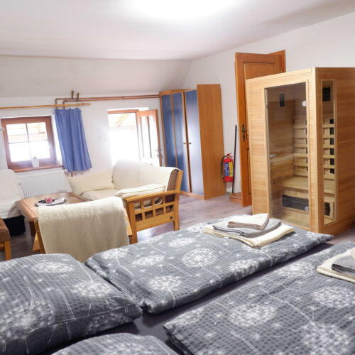 Apartman se sprchou s vlastní kuchyňkou pro 5 os. se 2 ložnicemi