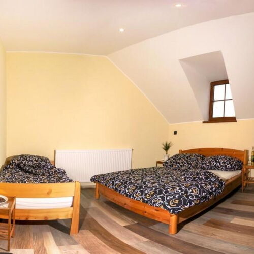 Pokój 3-osobowy z łazienką z prysznicem