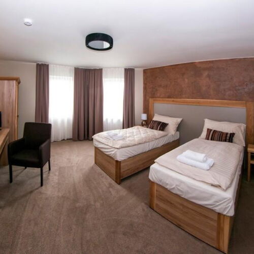 Pokoj se sprchou  pro 2 os. (s možností přistýlky)