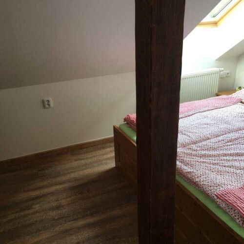 Apartman s manželskou postelí s 1 ložnicí (s možností přistýlky)