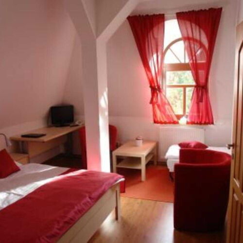 Pokój 2-osobowy Standard (możliwa dostawka)