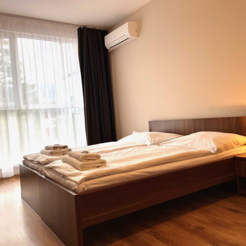 Camera twin confort cu duș