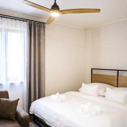 Standard  Izba s manželskou posteľou (s možnosťou prístelky)