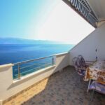 Sea View 2-Room Apartment for 5 Persons with Terrace