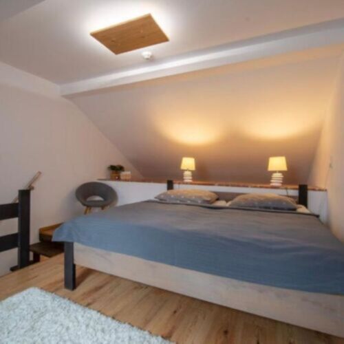 1-Room Air Conditioned Apartment for 2 Persons with Bathtub
