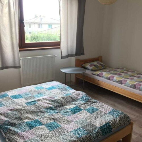 Camera tripla cu duș