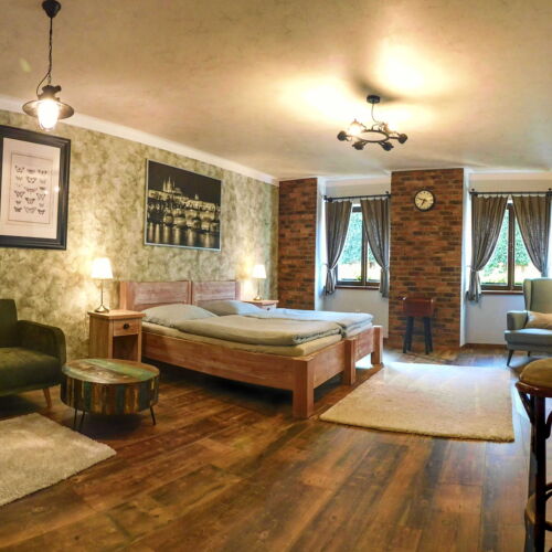 Apartman se sprchou s klimatizací pro 2 os. (s možností přistýlky)