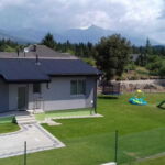 Holiday Home for 8 Persons with Shower and Kitchen (extra beds available)