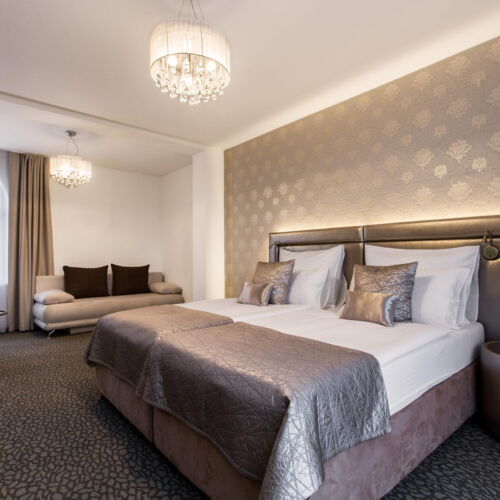 Junior Double Room with Shower