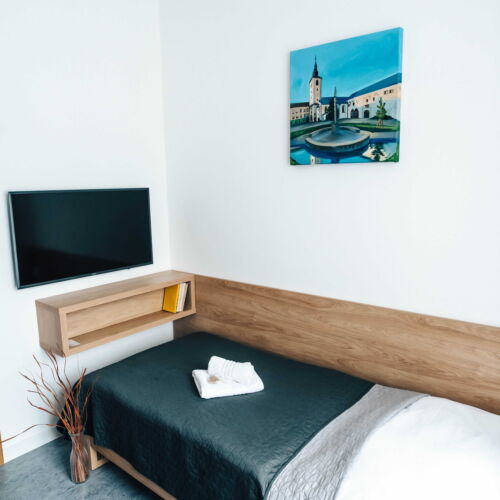 Pokój 1-osobowy z łazienką udogodnienia dla niepełnosprawnych